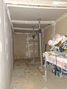 Maison en pierre brute à rénover, fond impasse, au calme Nord Sarthe proche Mamers, à 20min d'Alençon, accès rapide péage accès LE MANS  35 min