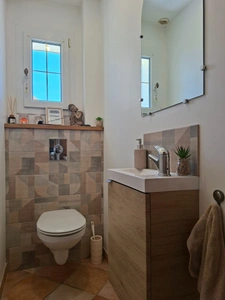 Jolie maison à qql minutes du centre Alençon, AUCUN travaux à prévoir, de qualité, jardin clos, parfaitement entretenue
