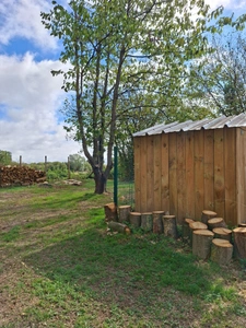 Ensemble longère rénovée et ses dépendances, fond impasse, au calme, entre Mamers et Beaumont s/SArthe, 30km Le Mans.
