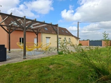 Longère 4 chambres dont 1 au RDC, 2sdb, Poêle Granulés, Au coeur des Alpes Mancelles.