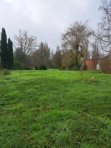 Terrain constructible à vendre proche de SABLE SUR SARTHE (72)
