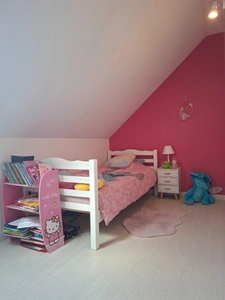 Jolie maison 6 chambres, 3 min de St Germain du Corbéis, ALENCON, proximité école, vue sur les champs 