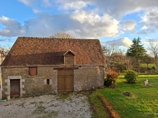 Longère + dépendance + grange, 3000m2 terrain clos, proche de ST CENERI LE GEREI & à 10 MIN ALENCON- Commerces et écoles à moins de 7 min.