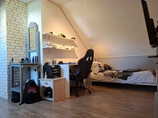 Jolie maison à qql minutes du centre Alençon, AUCUN travaux à prévoir, de qualité, jardin clos, parfaitement entretenue