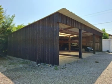 Habitation longère 7 pièces, garage, atelier, et 3 carports , au calme, dans hameau, proche Fresnay sur Sarthe et Ancinnes, 3min A28 & Gare