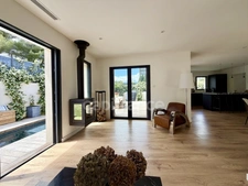 Exclusive exceptional villa in the town of Castries