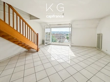 Touques, 3-bedroom duplex apartment for sale, two underground parking spaces in a secure residence