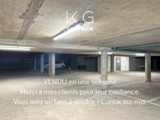 Deauville, à vendre place de parking en sous-sol dans une résidence sécurisée : stationnez en toute sérénité sur la Presqu'île, en face de la gare SNCF
