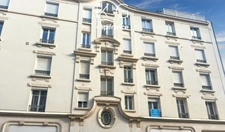 Deauville hyercentre, dans une résidence art-déco bel appartement 2 chambres à rafraichir, plage et commerces à pied – idéal habitation ou bureaux