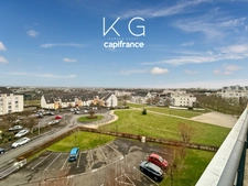Caen, Folie Couvrechef district, 2-bedroom apartment for sale, top floor, south-facing, with underground garage