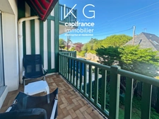 Calvados (14), BENERVILLE-SUR-MER appartement 1 chambre 41 m2 avec balcon et box, à 200 m de la plage et à 5 min de Deauville