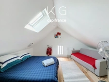 Deauville, proche place Morny, ravissante maison de ville à vendre 3 chambres avec terrasse de 34 m2 bien exposée