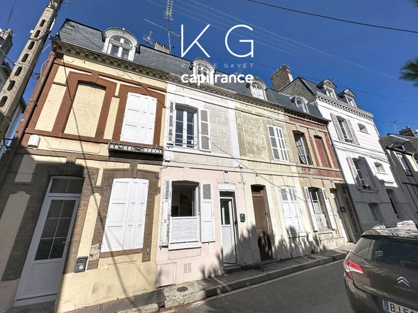 Trouville-sur-mer, ravissante maison de pêcheurs proche centre et gare SNCF, location saisonnière possible