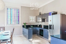 Deauville city centre, near the casino, charming 83 m2 apartment with 2 bedrooms in a typical Deauville villa