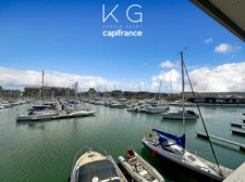 Port-Deauville à vendre appartement 104 m2 3 chambres avec terrasse exposée sud-est et vue panoramique sur le bassin