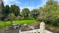 Honfleur, manor house for sale, 232 m², 5 bedrooms, enclosed and wooded garden of 1,540 m²