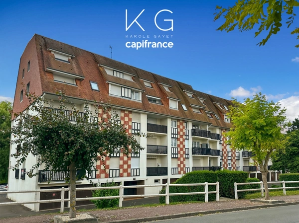 Villers-sur-Mer à 700 m de la plage, appartement à vendre 2 pièces 29 m2 dernier étage