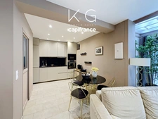 Deauville, proche place Morny, ravissante maison de ville à vendre 3 chambres avec terrasse de 34 m2 bien exposée