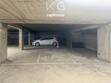 Deauville, underground parking space in a secure residence for sale: park with complete peace of mind on the Presqu'île!