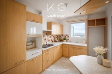Caen, Folie Couvrechef district, 2-bedroom apartment for sale, top floor, south-facing, with underground garage