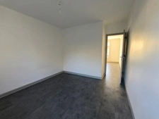 Appartement rive de gier 3 pièces-55,98m²-2 chambres-cave-place de parking privative