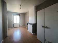 Maison de village 130m² et 62m² de potentiel -3 chambres-Bureau-caves