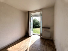 Appartement à vendre sur la commune de Vérin -rez de chaussée -2 pièces-