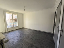 Appartement rive de gier 3 pièces-55,98m²-2 chambres-cave-place de parking privative