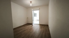 🌿 SAINT-PRIEST – T2 REZ-DE-JARDIN | 45 m² D’EXTÉRIEUR | TRAM T2