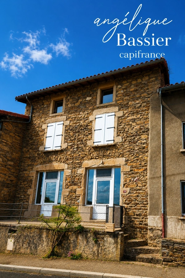 Maison T3 de 92,90 m² avec jardin, cave et stationnement – Sainte-Catherine