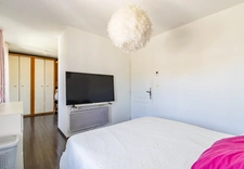 À vendre – Maison 2009 – 130 m² – 4 chambres – Piscine – Dépendance – Calme & commodités