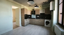 À LOUER – BEL APPARTEMENT T3 DE 74,70 m² – PARKING PRIVATIF – RIVE-DE-GIER