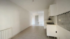 Appartement rez de jardin à vendre 3 pièces GIVORS-Jardin-Cour