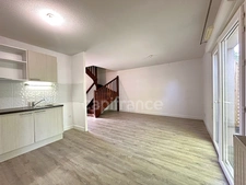  BIGANOS (33) - Duplex house - 60m² - 2 bedrooms - terrace - green space