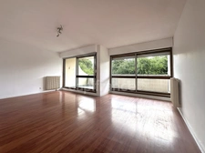 BORDEAUX (33200)-Stéhelin-Appt T3-terrasse et loggia-80m²-RDC surélevé-parking extérieur 