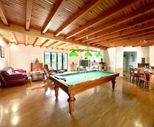  AUDENGE (33) - House 210m² including 71m² outbuilding - Single storey - Quiet - Close to school - Solar panels -