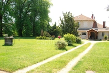 Mansion-8 rooms-outbuildings-1.2 ha park-Hypercentre of SALLES (33)