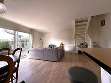 Maison à vendre 4 pièces  Le Teich centre (33)-3ch à l'étage-GARAGE attenenant-Jardin au calme et belle piece de vie-