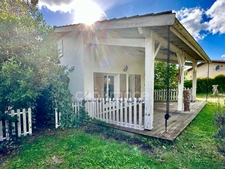 ANDERNOS LES BAINS(33)-VILLA 104m²-4 pièces avec grande mezzanine de 19m²-2 terrasses couvertes-garage.