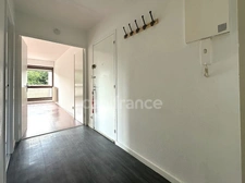 BORDEAUX (33200)-Stéhelin-Appt T3-terrasse et loggia-80m²-RDC surélevé-parking extérieur 