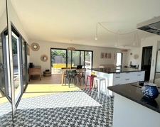 Maison à vendre 5 pièces ANDERNOS LES BAINS (33)-3Ch-autoconsommations-secteur calme-ss vis à vis-600m² de terrain