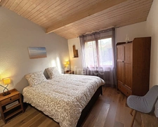 LANTON (33) TAUSSAT LES BAINS - Renovated single-storey house of 157m² - Suitable for professional practice - prime location