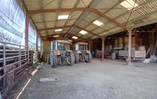 Property for sale – Former manor house with 45 hectares of adjoining land – Near La Châtre (36) suitable for farm equestrian or agricultural use