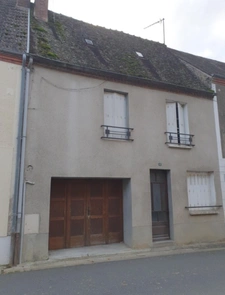 Maison à vendre 4 pièces Bourg de CHENIERS (23)