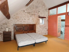 Chéniers (23) à vendre maison de 4 chambres 220 m², Mare, Dépendance, Grange, Terrain 6800 m²