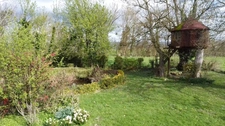 Chéniers (23) Creuse, Valley of the Painters: For sale, a 5-bedroom manor house of 284 m², pond, outbuilding or gîte, barn, enclosed grounds of 6800 m²