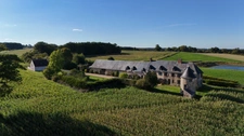 Dpt Creuse (23), à vendre Villard - Pigeonnier et Chateau à rénover de 150 m2 - Terrain 980 m2