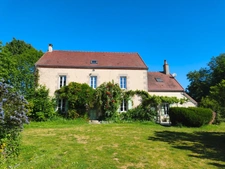 Chéniers (23) Creuse vallée des peintre à vendre maison de maître de 5 chambres 284 m², Mare, Dépendance ou Gite, Grange, Terrain 6800 m² clos