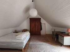 Maison de campagne 3 pièces 2 chambres séjour cuisine salle de bains jardin dépendance cave NOUZERINES (23) 109 900€