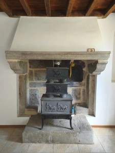 House for sale, 9 rooms, 282 m², living room, dining room, 4 bedrooms, garden, garage. 20 min from Montluçon (03), 3h30 from Paris